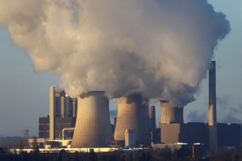 俄烏戰爭去年引發全球能源危機，許多歐洲國家開始增加燃煤發電廠的使用頻率。圖為德國的燃煤電廠。（路透社）