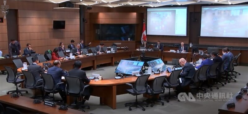 加拿大眾議院加中關係特別委員會通過「加拿大與台灣:動盪時局中的堅定關係」報告書,提倡全面深化與台灣關係,並強調台灣地位。(視訊會議截圖)中央社記者程愛芬溫哥華傳真 112年3月31日