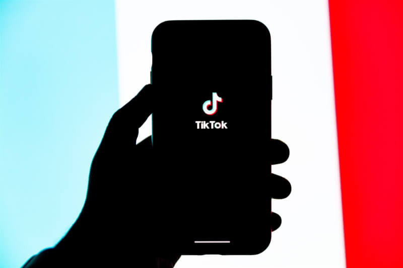 澳洲本週將宣布政府公務手機禁用TikTok。（圖取自Unsplash圖庫）