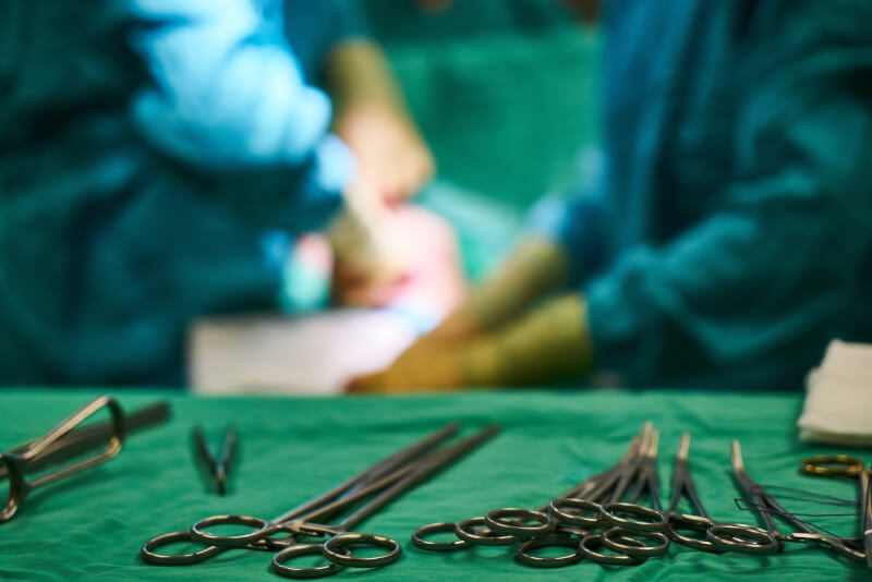 一名45歲台籍女性近日在越南胡志明市做完整形手術後無法說話，送醫搶救2天宣告不治。（示意圖／圖取自Pixabay圖庫）