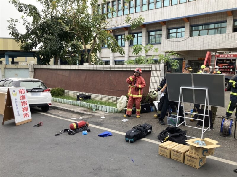 聯華食品公司彰化廠25日清晨發生大火造成死傷。（彰化縣消防局提供）中央社記者吳哲豪傳真 112年4月25日