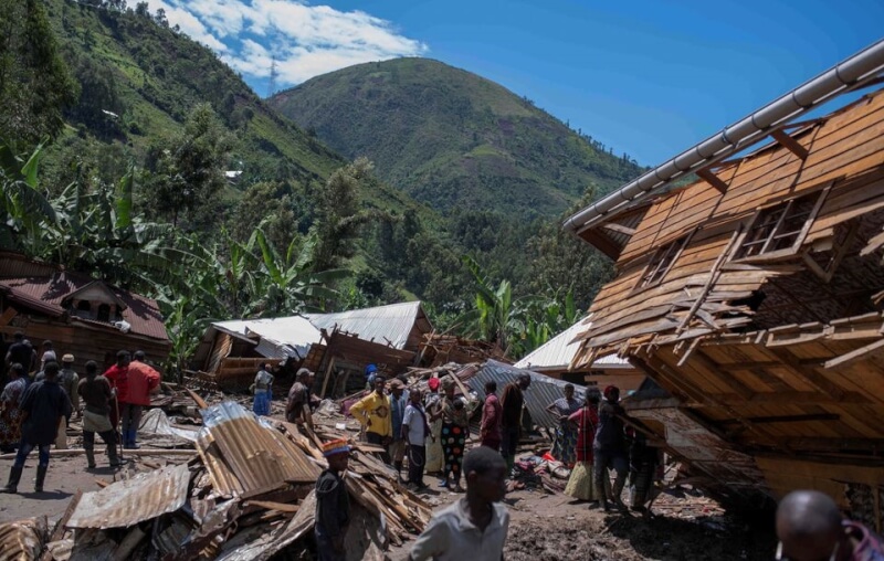 剛果民主共和國東部南基伍省的兩座村莊上週發生洪災，省長凱西表示，罹難人數已增至401人。（路透社）