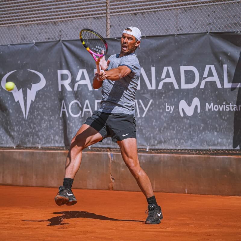 納達爾18日宣布因臀部傷勢缺席今年法國網球公開賽。（圖取自instagram.com/rafaelnadal）