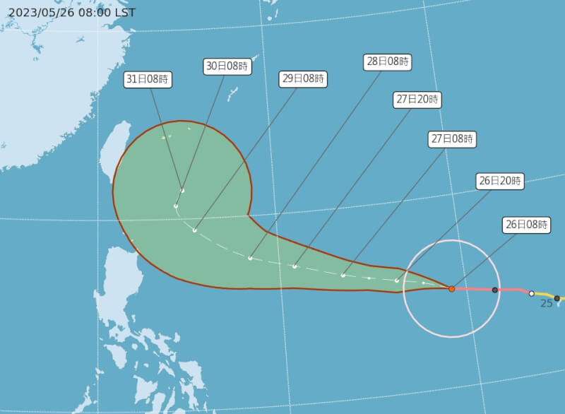 中央氣象局26日表示，颱風瑪娃還有增強機率，預計29日會有北轉趨勢，屆時北轉角度及時間將決定對台灣的影響程度。（圖取自中央氣象局網頁cwb.gov.tw）