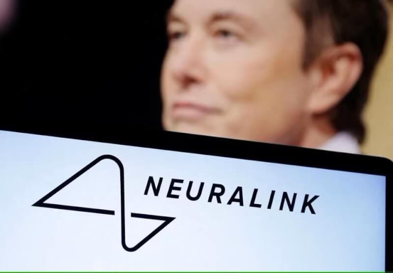 馬斯克旗下新創大腦晶片公司Neuralink26日表示，已獲美國食品暨藥物管理局（FDA）批准執行大腦晶片的人體試驗。（路透社）