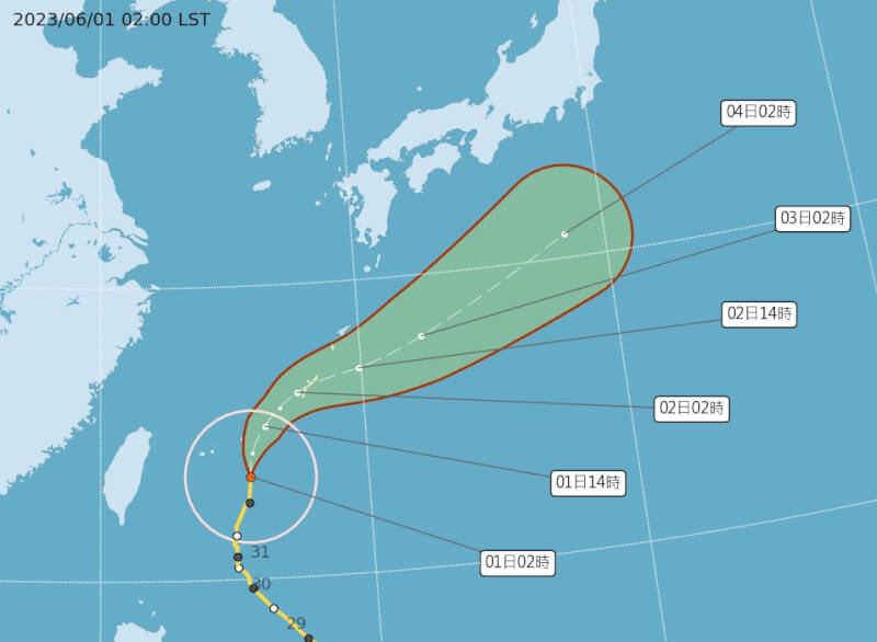 根據中央氣象局颱風消息,颱風瑪娃1日凌晨2時減弱為輕度颱風,中心位置在琉球西南方380公里海面上,即台北東南東方460公里海面上。(圖取自中央氣象局網頁cwb.gov.tw)