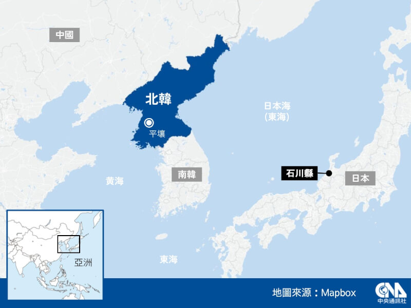 日本防衛省表示，北韓15日晚間至少發射2枚彈道飛彈，都落在日本石川縣的舳倉島外海。（中央社製圖）