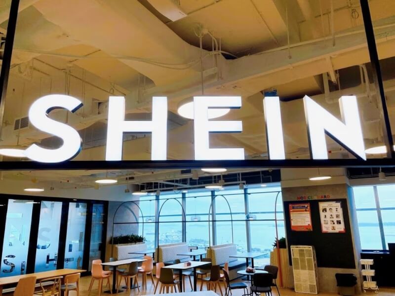 中國快時尚品牌Shein試圖將自己定位為一家非中國公司，但仍難擺脫質疑。（路透社）