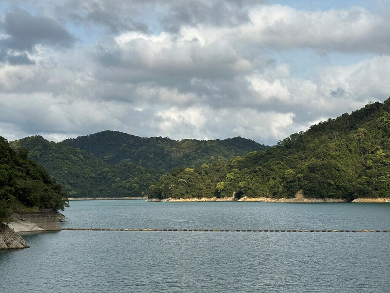受梅雨影響,翡翠水庫蓄水率回升,大台北地區民生供水無虞,且因應颱風季,預留足夠蓄洪容量,可承受連續降雨超過300毫米,兼顧防颱減災。(翡管局提供)中央社記者劉建邦傳真 112年6月21日