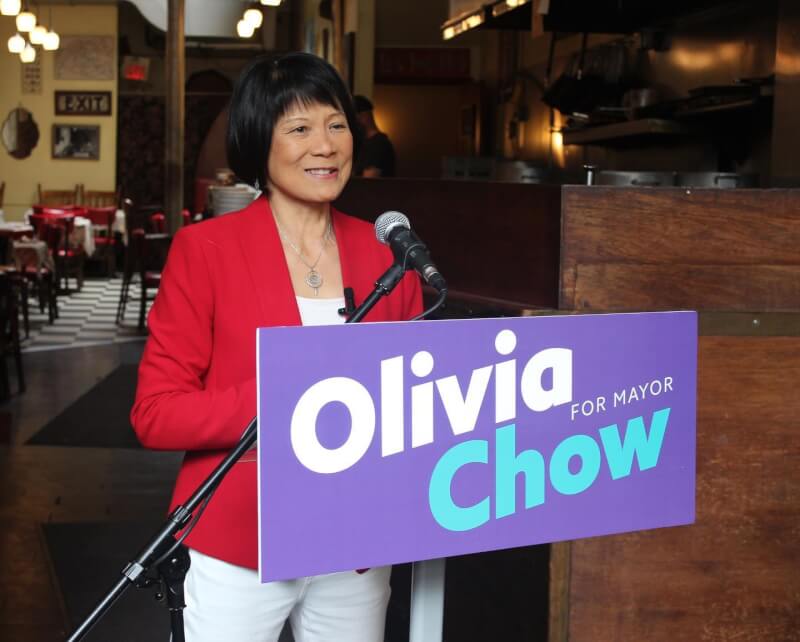 前加拿大國會議員、華裔加拿大人鄒至蕙26日當選加國最大城市多倫多首位華裔市長。（圖取自facebook.com/OliviaChowTO）