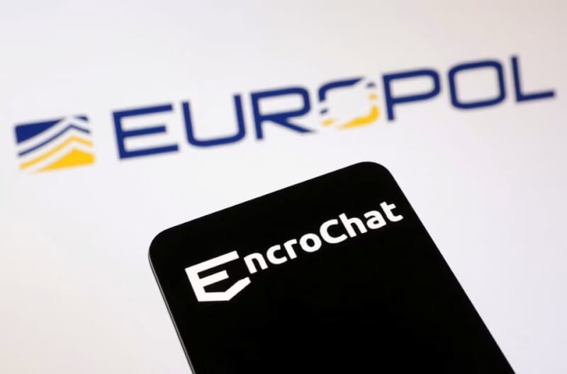 歐洲刑警組織破獲提供犯罪分子加密通訊的地下公司Encrochat，逮捕6500多人並查扣9億歐元資產。（路透社）