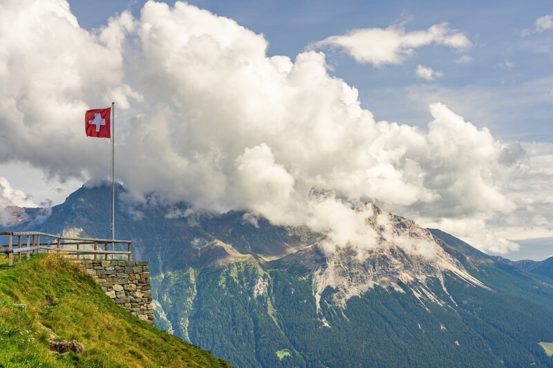 瑞士有意加入「歐洲天空之盾」防空保護傘。圖為瑞士國旗。（圖取自Pixabay圖庫）