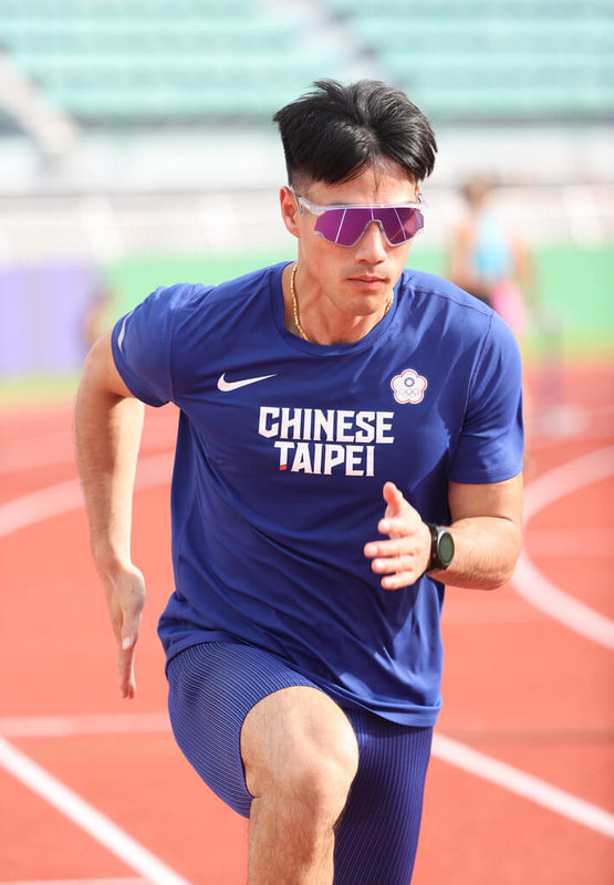 2023亞洲田徑錦標賽12日將在泰國曼谷舉行，由短跑健將楊俊瀚（圖）領軍的男子4x100公尺接力賽事首日將登場。（中華民國田徑協會提供）中央社記者黎建忠傳真  112年7月11日
