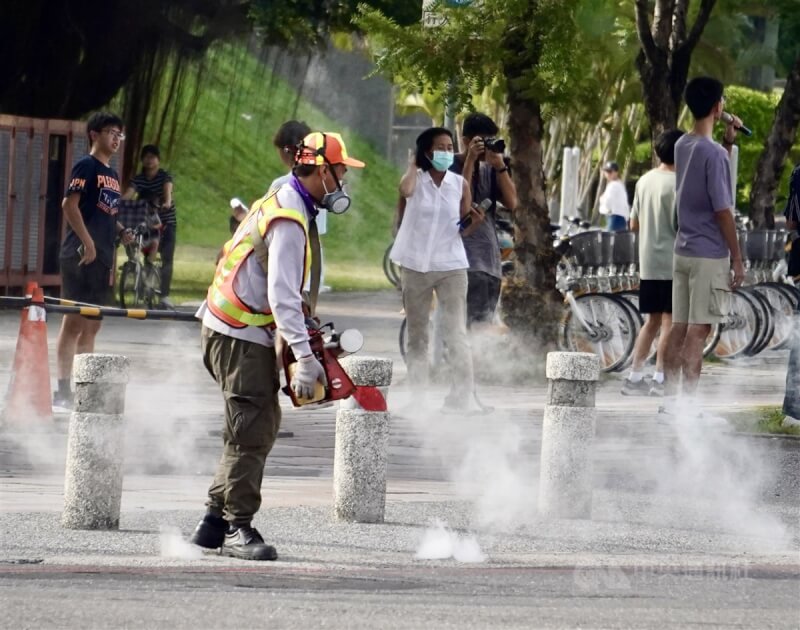 台南市府衛生局20日公布新增34例本土性登革熱病例，創下今年單日新高。（中央社檔案照片）