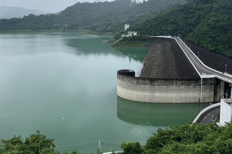 中南部山區連日降雨，曾文水庫4日起至7日上午進水超過1億4000萬立方公尺，蓄水率突破5成，蓄水量有2億6269萬立方公尺。（水利署南區水資源局提供）中央社記者楊思瑞台南傳真 112年8月7日