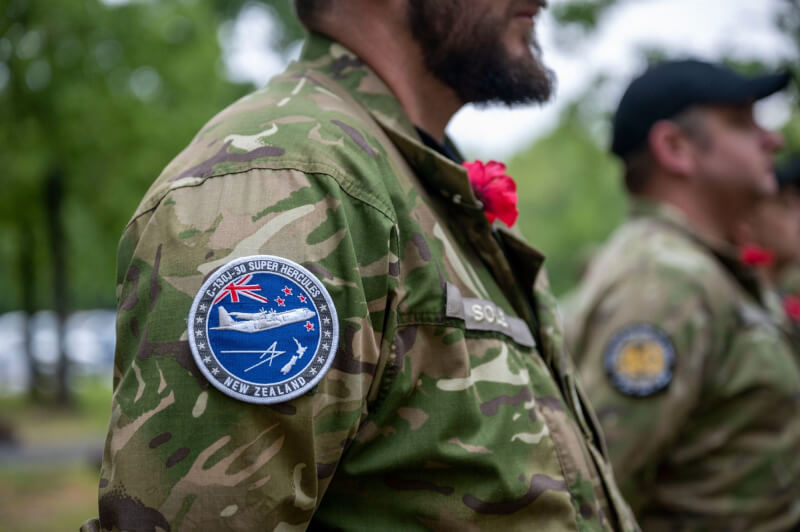 圖為紐西蘭皇家空軍人員。（圖取自facebook.com/NZDefenceForce）