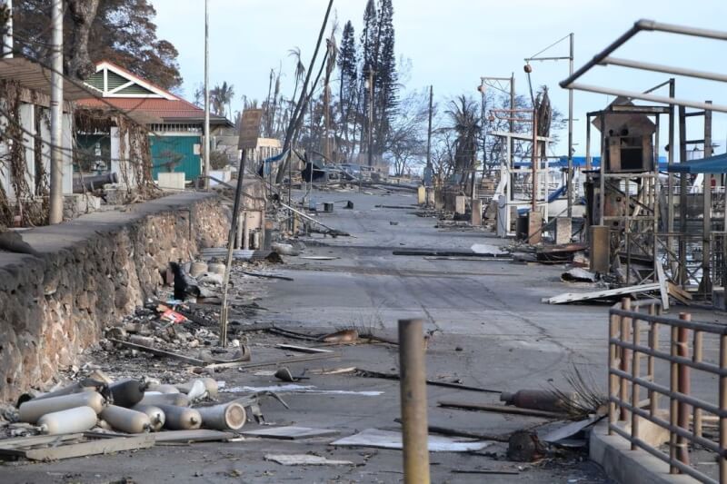 美國夏威夷州毛伊島野火死亡總數12日攀升至80人。（Hawai'i Department of Land and Natural Resources/Handout via 路透社）