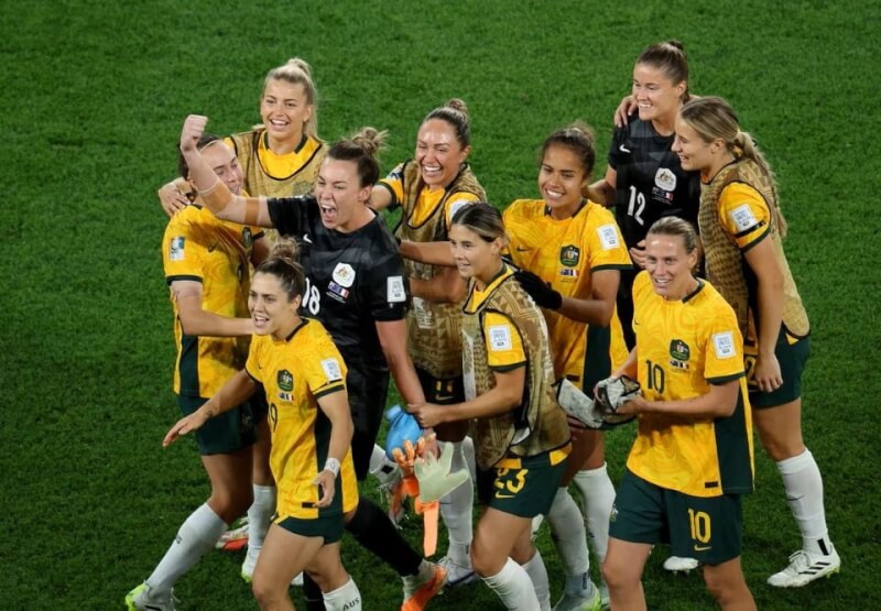 女子世界盃足球賽澳洲隊（圖）12日在PK大戰擊敗法國，首度晉級4強。（路透社）