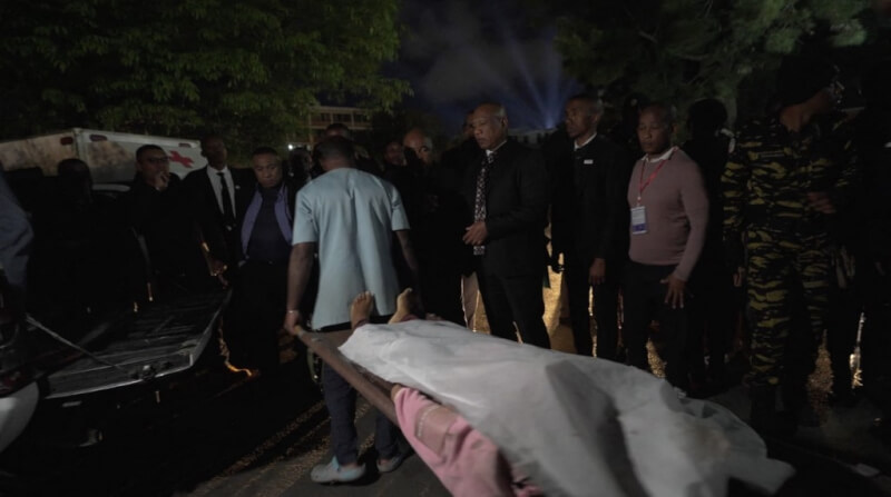 馬達加斯加首都安塔那那利佛的體育場25日發生人群踩踏事件，至少造成12人死亡。（法新社）
