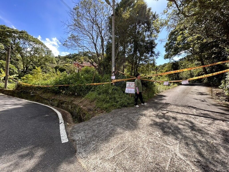 新北市衛生局28日表示，已將石碇烏塗菜園列為高風險場域管制，籲請民眾配合登革熱防疫，暫勿進入。（衛生局提供）中央社記者王鴻國傳真  112年8月28日