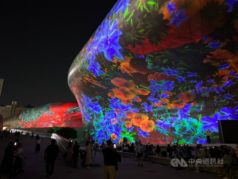 2023年秋季Seoul Light於8月31日至9月10日在東大門設計廣場（DDP）登場。中央社記者廖禹揚首爾攝  112年9月2日
