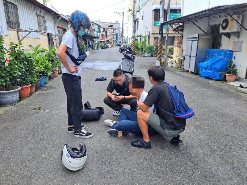 曾接受跆拳道國手培訓的康姓男子，因車禍受傷無以為繼，加入詐騙集團謀生，7日遭台南警方逮捕送辦。（台南市警察局提供）中央社記者張榮祥台南傳真  112年9月8日