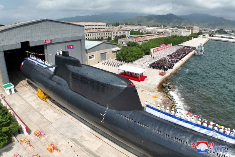 圖為北韓去年9月舉行戰術核攻擊潛艦下水儀式。（北韓中央通信社 via 路透社）