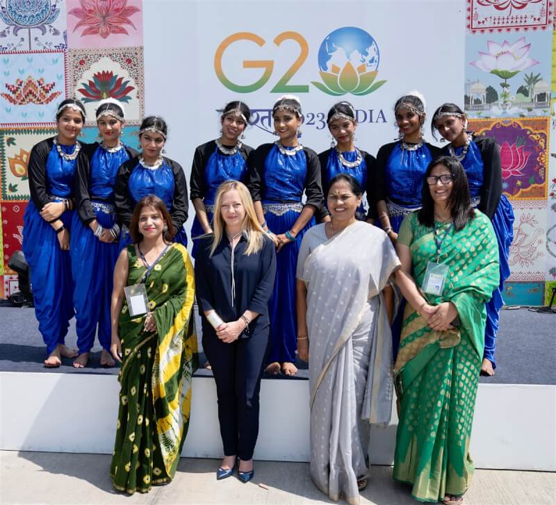 G20峰會9日至10日於印度新德里舉行，義大利總理梅洛尼已抵達新德里，9日將與G20新德里峰會東道主、印度總理莫迪舉行雙邊會談。（義大利總理府提供）中央社記者陳攸瑋羅馬傳真 112年9月9日