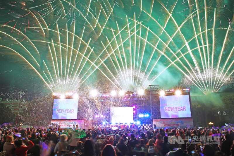 圖為2015年新竹縣跨年晚會。（中央社檔案照片）