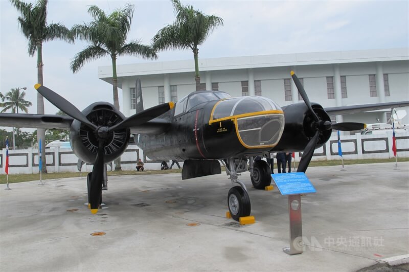 B-26偵察機是國軍於民國44年起由「黑蝙蝠中隊」執行對中國大陸進行電子偵察的任務飛機。(中央社檔案照片)