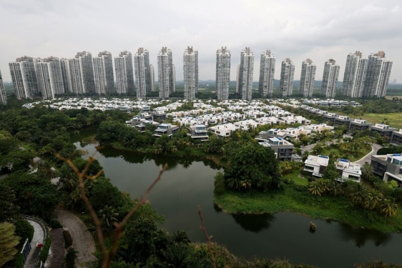 中國房產商碧桂園在馬來西亞柔佛州耗費鉅資興建的「森林城市」規劃供70萬人居住，但在此買房的中國投資者表示，現在居住的卻不到1%，看起來更像是一座「鬼城」，許多人都想出脫解套。（路透社）