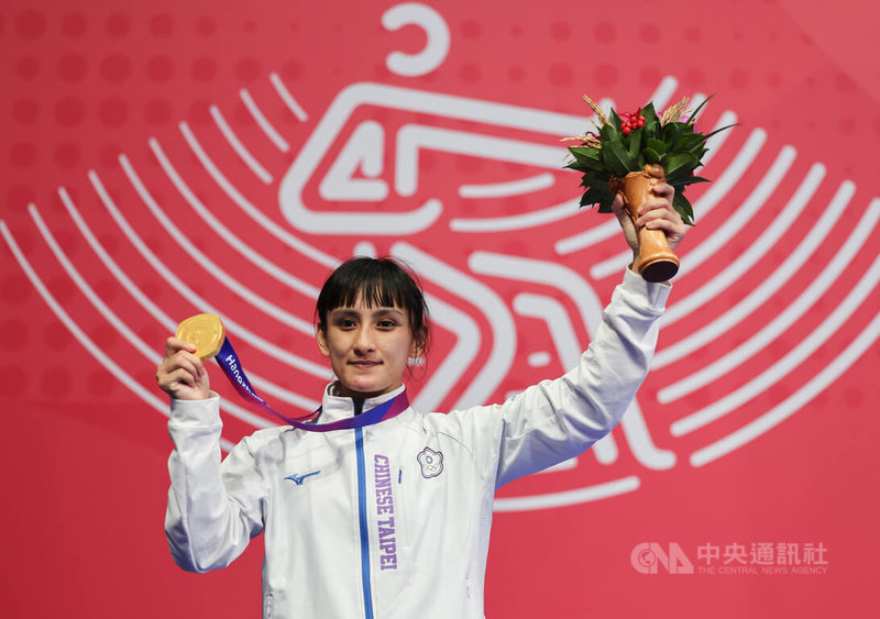 台灣女將谷筱霜(圖)8日在杭州亞運空手道女子50公斤級金牌戰驚險逆轉勝,為台灣奪下本屆第19面金牌。中央社記者裴禛攝 112年10月8日