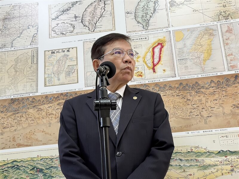 旅宿業缺工議題將有解,交通部長王國材12日在立法院受訪表示,交通部已提出初步方案,要等勞動部做最後確認,包含開放多人少數等,都會再討論後做決定。中央社記者余曉涵攝 112年10月12日