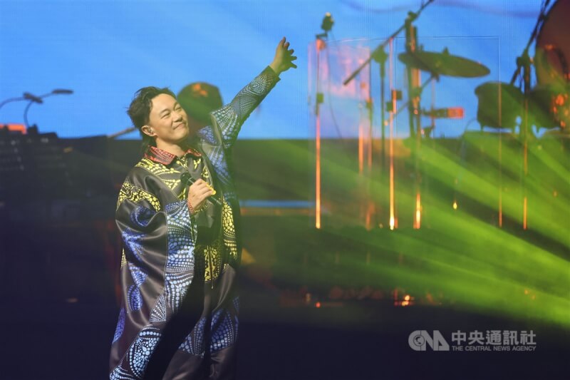 圖為陳奕迅今年7月在台北小巨蛋舉辦Fear and Dreams世界巡迴演唱會。（中央社檔案照片）