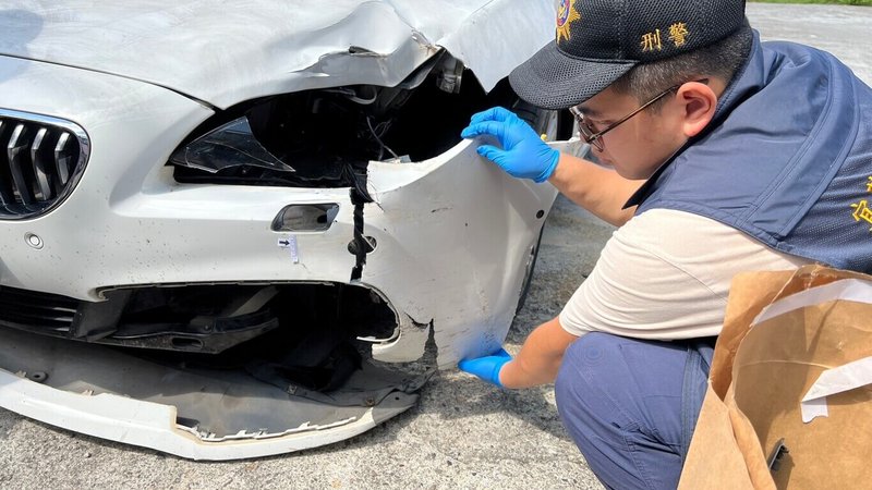 宜蘭縣冬山鄉一名31歲陳姓男子吸食含有愷他命香菸後，開車撞擊對向步行的74歲楊姓婦人竟棄車逃逸，檢警追查車輛後將他拘提到案，28日晚間向法院聲請羈押禁見獲准。（警方提供）中央社記者沈如峰宜蘭縣傳真  112年10月29日