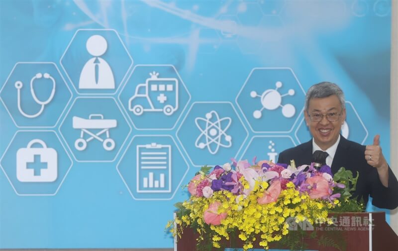 「2023台灣醫學週-台灣聯合醫學會學術演講會」開幕典禮11日上午在台大醫院國際會議中心舉行,行政院長陳建仁(圖)出席致詞。中央社記者鄭傑文攝 112年11月11日