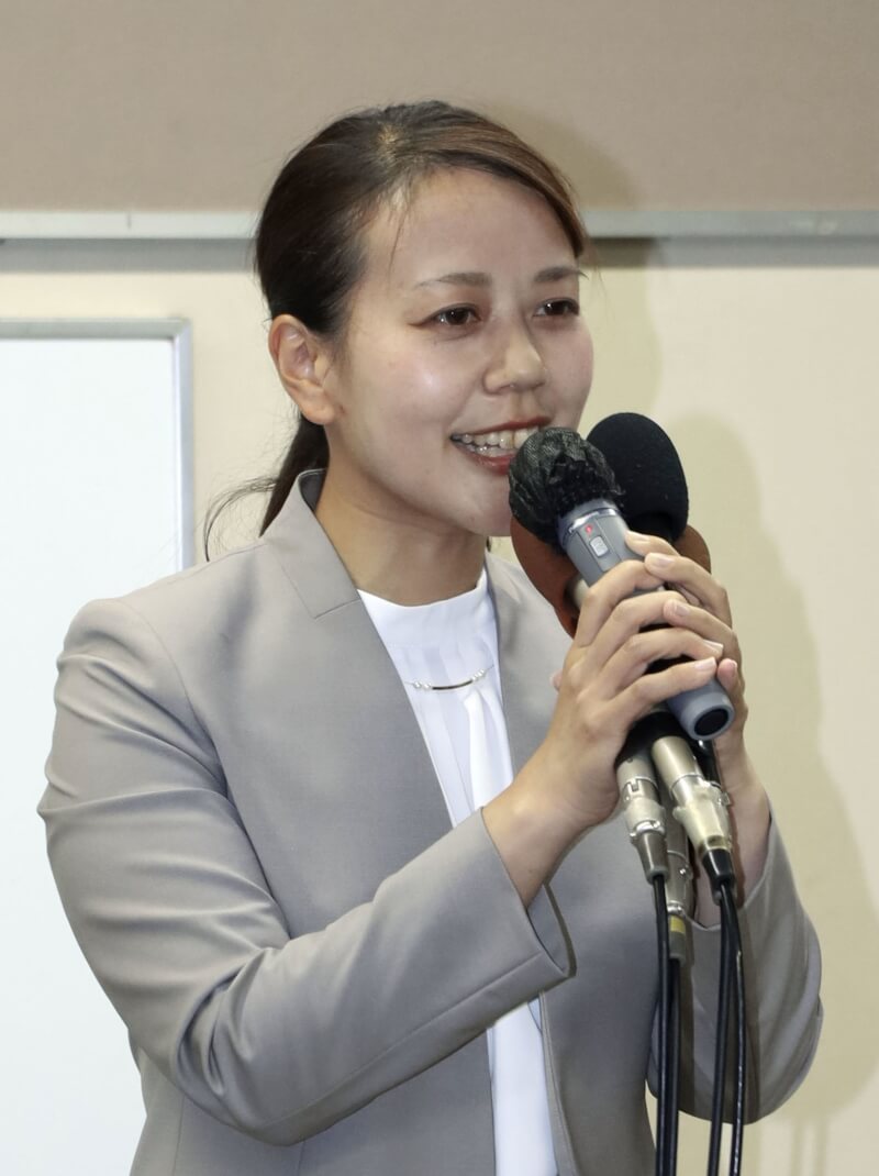 33歲川田翔子當選日本京都府八幡市長，成為日本史上最年輕的女性市長。（共同社）