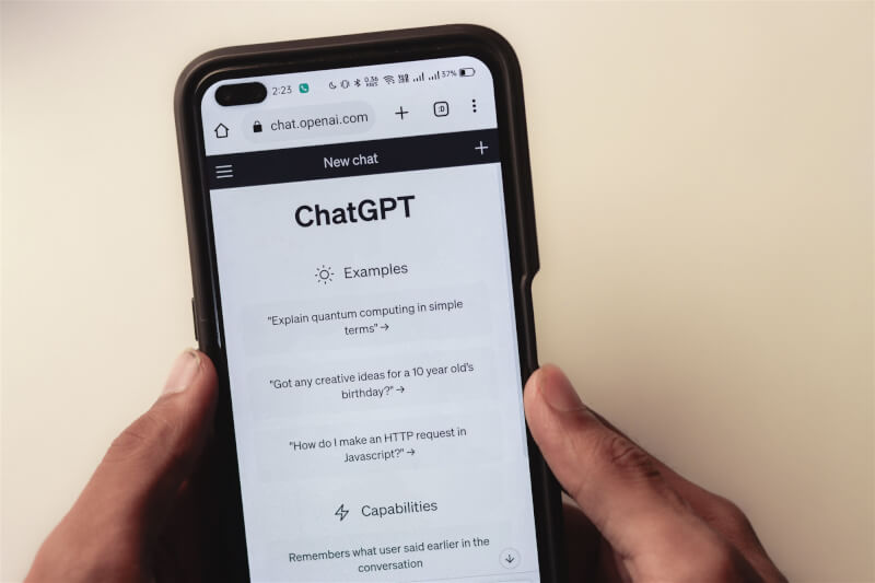 聊天機器人ChatGPT使用介面。（圖取自Pexels圖庫）