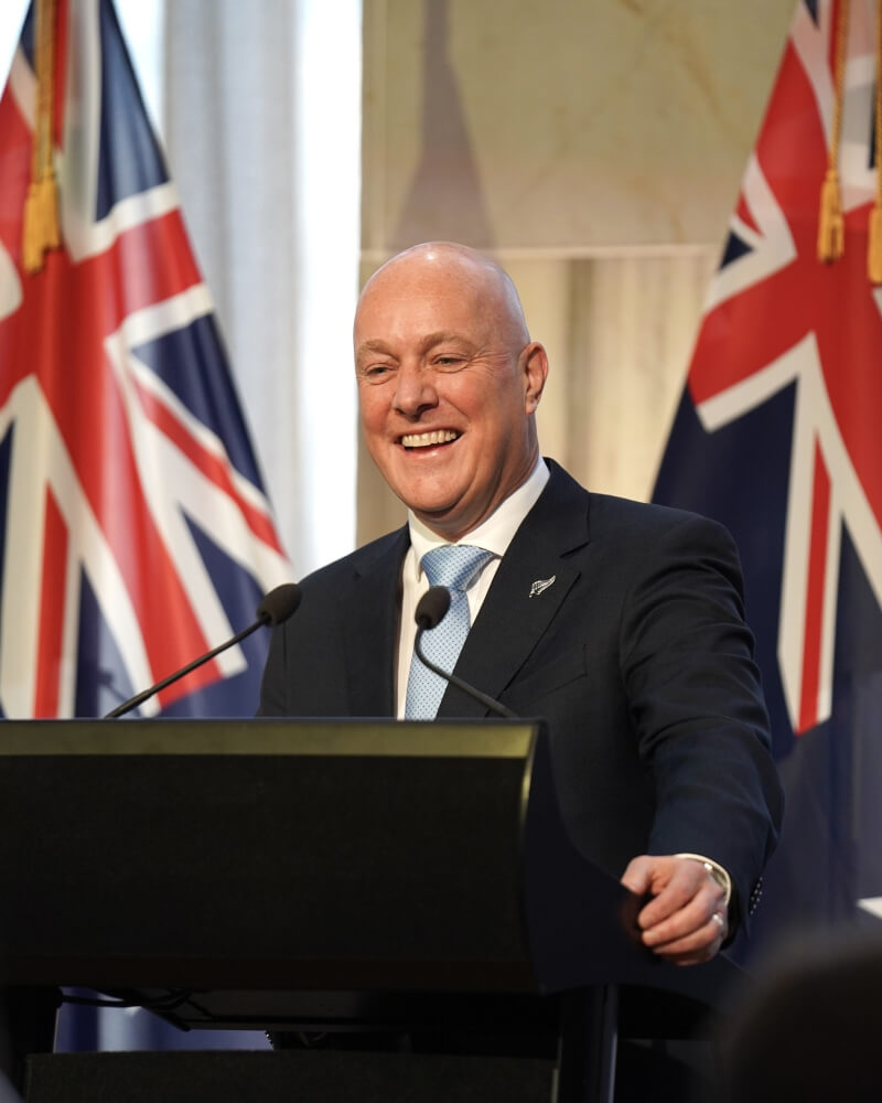 紐航前執行長盧克森27日正式就任紐西蘭總理。（圖取自facebook.com/christopherluxon）