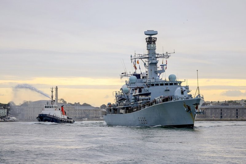 英國國防部30日宣布，為因應歐洲北方海域的安全威脅升高，將在12月初派遣7艘艦艇及1架反潛海上巡邏機，與盟友夥伴一同強化區域嚇阻及監偵。圖為7艘艦艇之一的里契蒙（HMS Richmond）巡防艦。（英國國防部提供）中央社記者陳韻聿倫敦傳真  112年11月30日