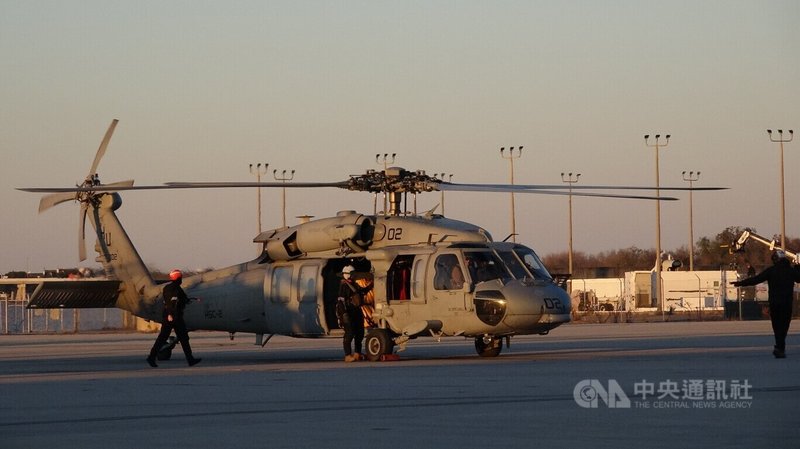 美軍直升機訓練中心直升機訓練情況。中央社記者江今葉諾福克海軍基地攝 112年12月1日