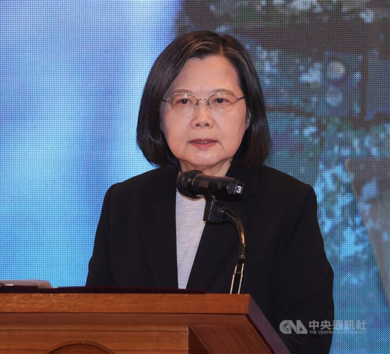 總統蔡英文表示，希望換總統後台灣能繼續發展，若有需要特別幫忙，她都會盡力。（中央社檔案照片）
