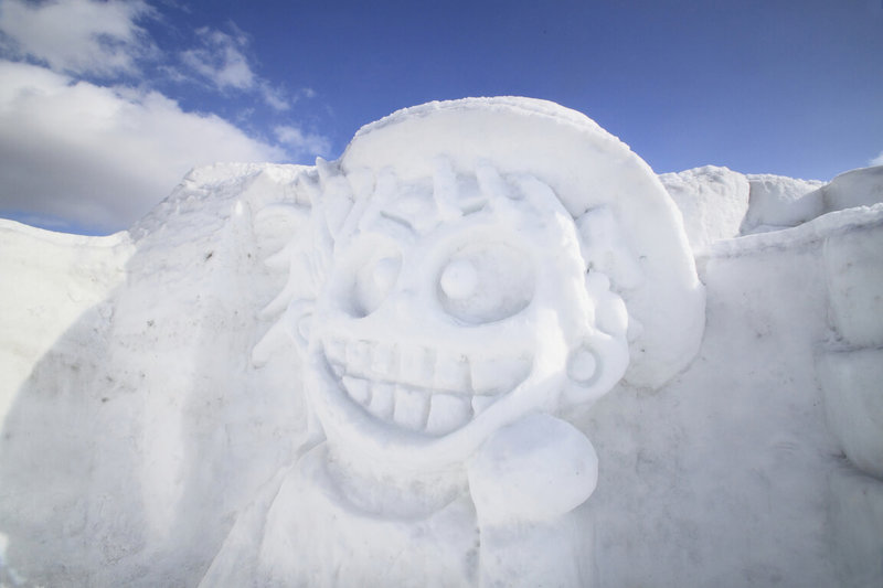 北海道札幌一年一度的雪祭2月登場，今年首度向國際旅客推出「自製雪雕暢玩札幌」活動，旅客可以從零開始製作屬於自己的「藝術雪雕」。（完美行提供）中央社記者余曉涵傳真  113年1月10日