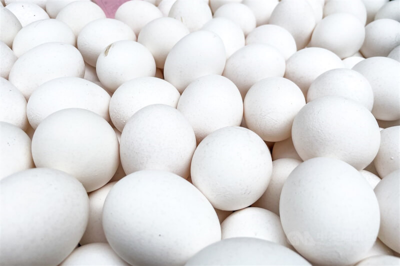 图为市售散装鸡蛋。（中央社档案照片）