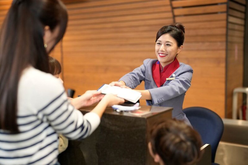 中華航空最近新推出「預約自動報到」服務，讓旅客在訂位後彷彿擁有了行動秘書，能自動為旅客完成報到手續。（中華航空提供）中央社記者汪淑芬傳真  113年1月31日
