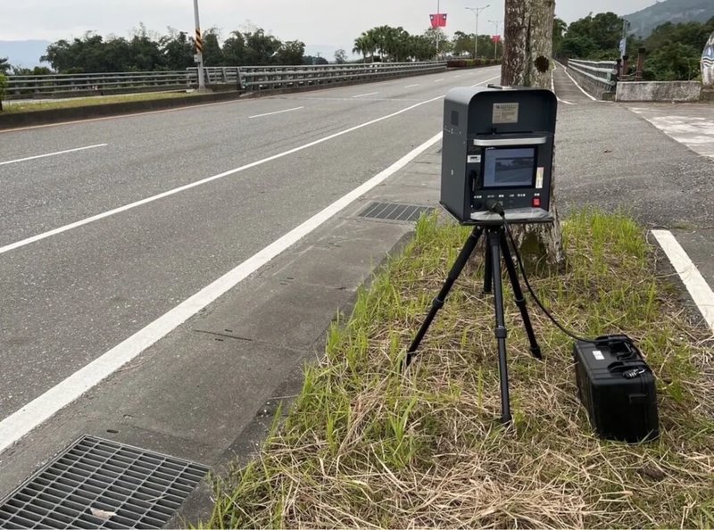 花蓮縣鳳林警分局8日至14日春節連假期間，針對台9線、台11線沿線重要道路、旅遊景點規劃交通疏導警力，增加5處測速照相執法地點，取締超速違規。（花蓮縣鳳林警分局提供）中央社記者張祈傳真  113年2月6日