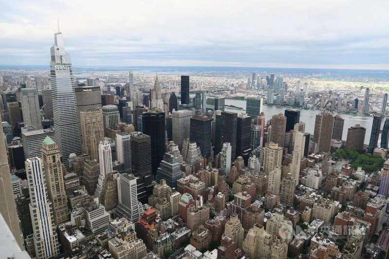 紐約租屋市場供不應求，2023年空屋率降至1.4%，創1968年以來新低。圖為曼哈頓中城景色。中央社記者尹俊傑紐約攝  113年2月23日