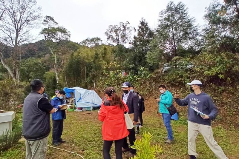 經中央與地方共同努力，桃園市率先成功輔導位於復興區農牧用地上的既有露營場－Kiwi Camping休閒露營區通過第2階段合法設置登記。（桃園市政府觀光旅遊局提供）中央社記者吳睿騏桃園傳真  113年3月11日