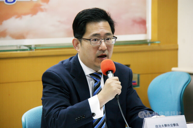 立法院長韓國瑜13日表示，正努力邀請政大教授盧業中（圖）出任台灣民主基金會執行長。（中央社檔案照片）