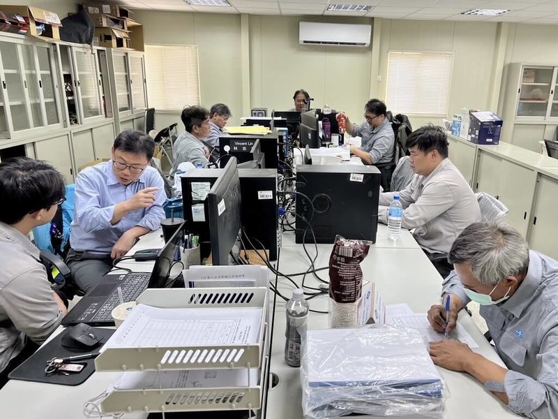 高雄捷運小港林園線聯合辦公室近日啟用，機電、土建及細部設計等工程團隊陸續進駐，後續將依照工程推動調整、增加，並預留當地里長及里民溝通討論的空間。（高雄市捷運工程局提供）中央社記者林巧璉傳真  113年3月21日